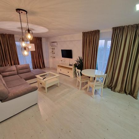 Wizz Pilot Residence Otopeni Exteriör bild